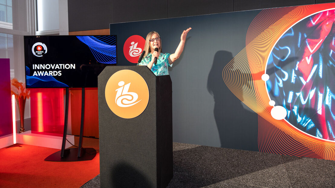D4 Innovation Awards host.jpg